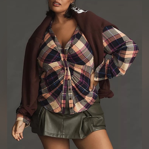 Anthropologie/PILCRO Gauze Plaid Ruched Button Down Shirt - Picture 3 of 13